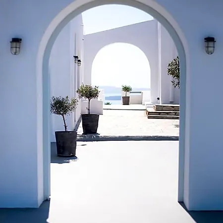 ホテル Mr And Mrs White Oia - Santorini Foinikiá